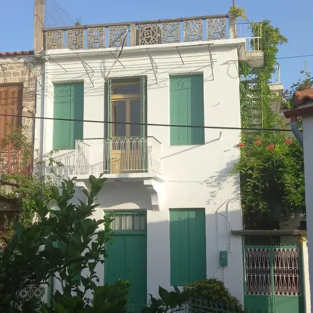 Hétvégi ház Elli *